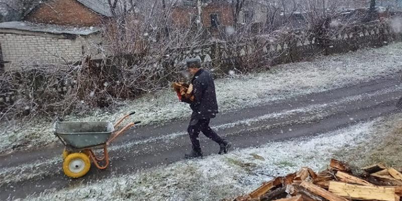 The supply of wood that Vera and her team brings to the frontlines is a welcome relief as snow comes. 