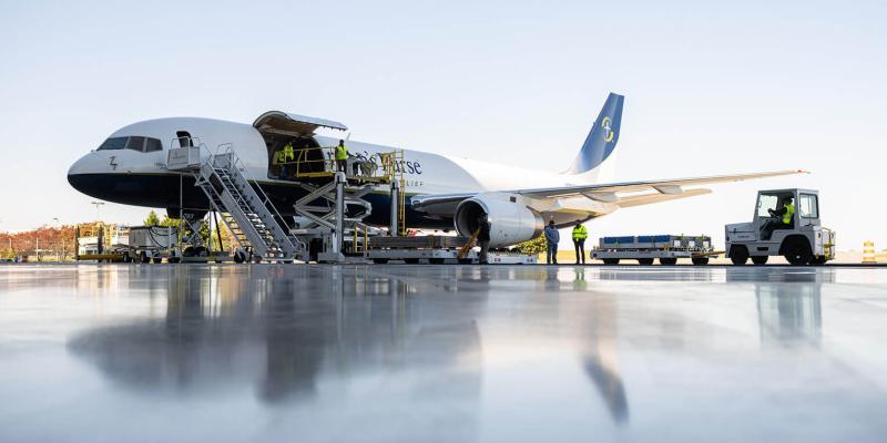 The afternoon before takeoff, Samaritan’s Purse 757 aircraft was loaded with 22 tonnes of relief supplies to aid hurricane survivors in Acapulco, Mexico. 